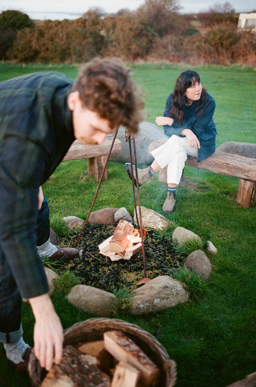 Gallery images of the BATCH NO.17 - MIDNIGHT BLUE - WOMEN'S