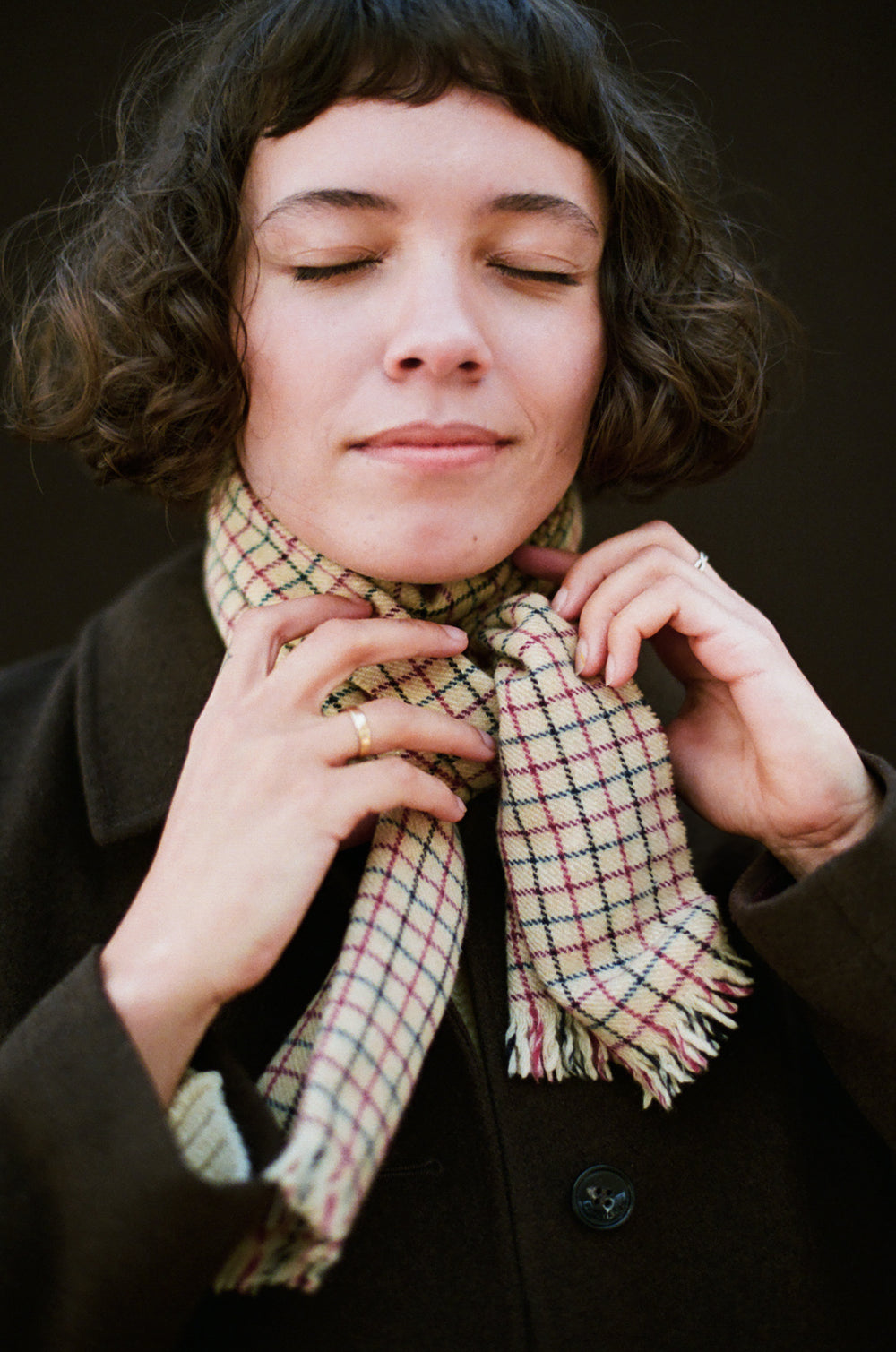 Gallery images of the WOMEN'S BATCH NO.16 - HERDWICK BROWN