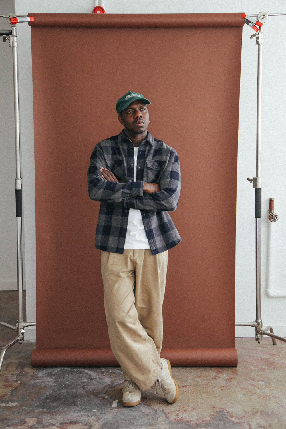 Gallery images of the Men’s Japanese Indigo Check Flannel Shirt (Grey)