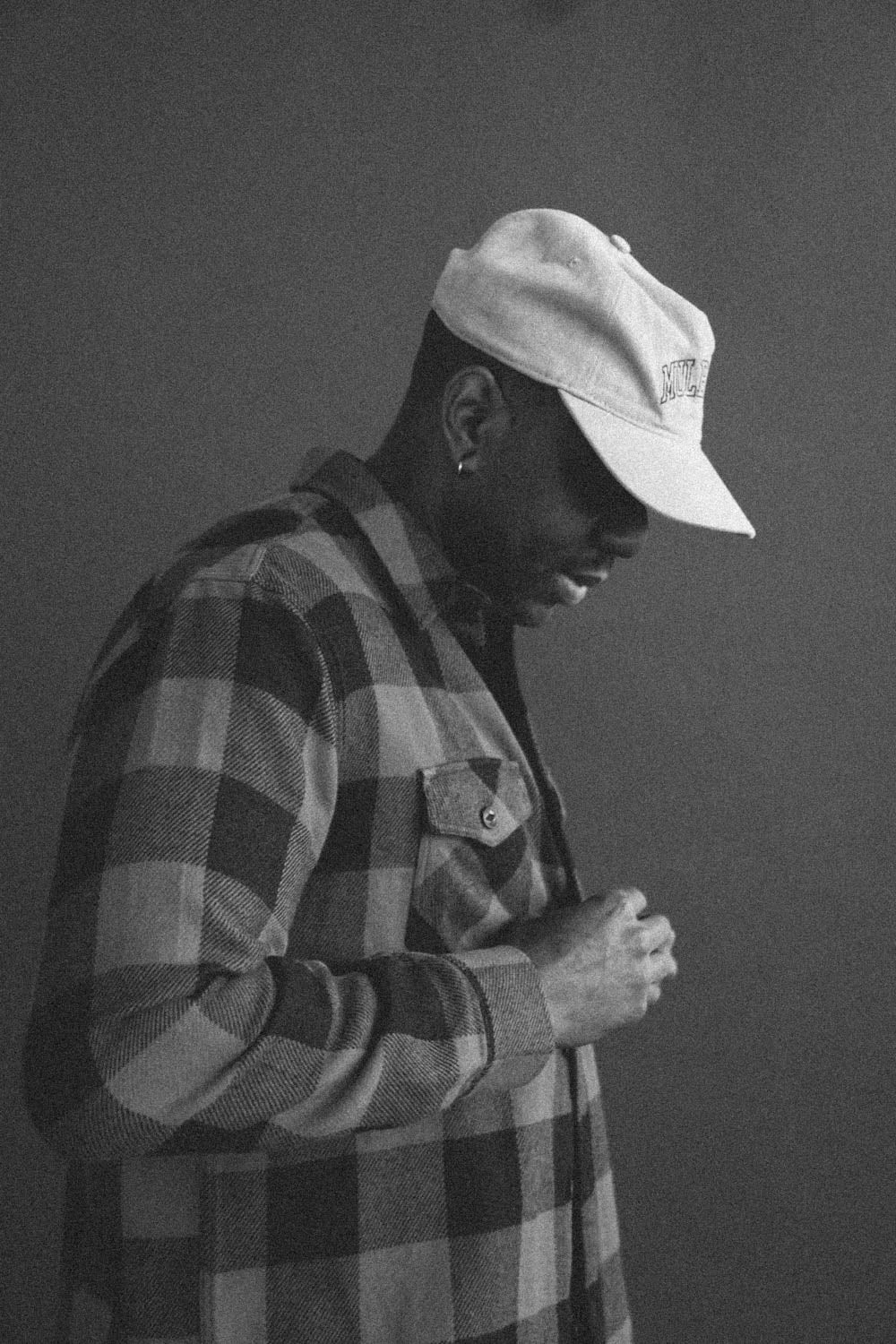 Gallery images of the Men’s Japanese Indigo Check Flannel Shirt (Red)