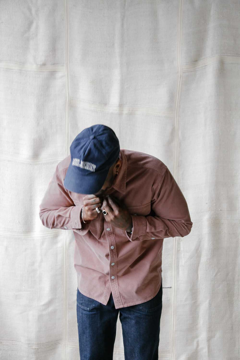 Gallery images of the Men’s French Corduroy Workshirt - Smokey Pink