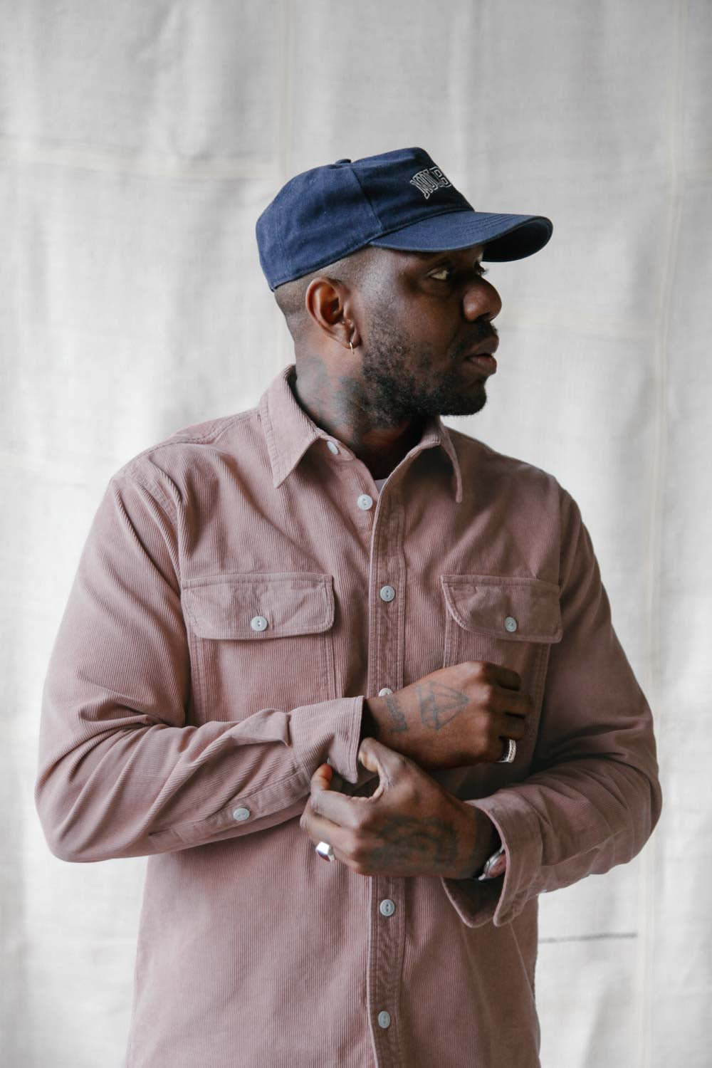 Gallery images of the Men’s French Corduroy Workshirt - Smokey Pink