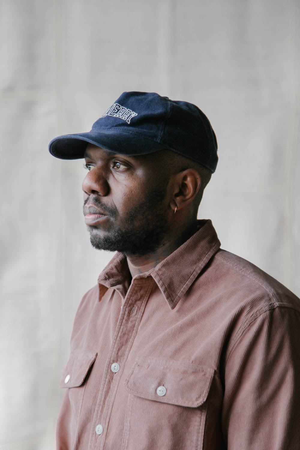 Gallery images of the Men’s French Corduroy Workshirt - Smokey Pink
