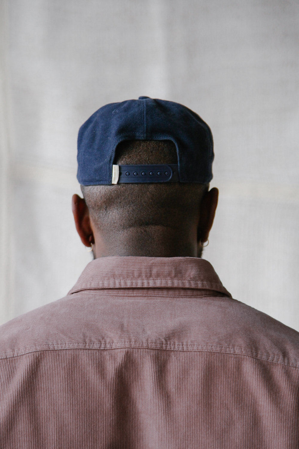 Gallery images of the Men’s French Corduroy Workshirt - Smokey Pink