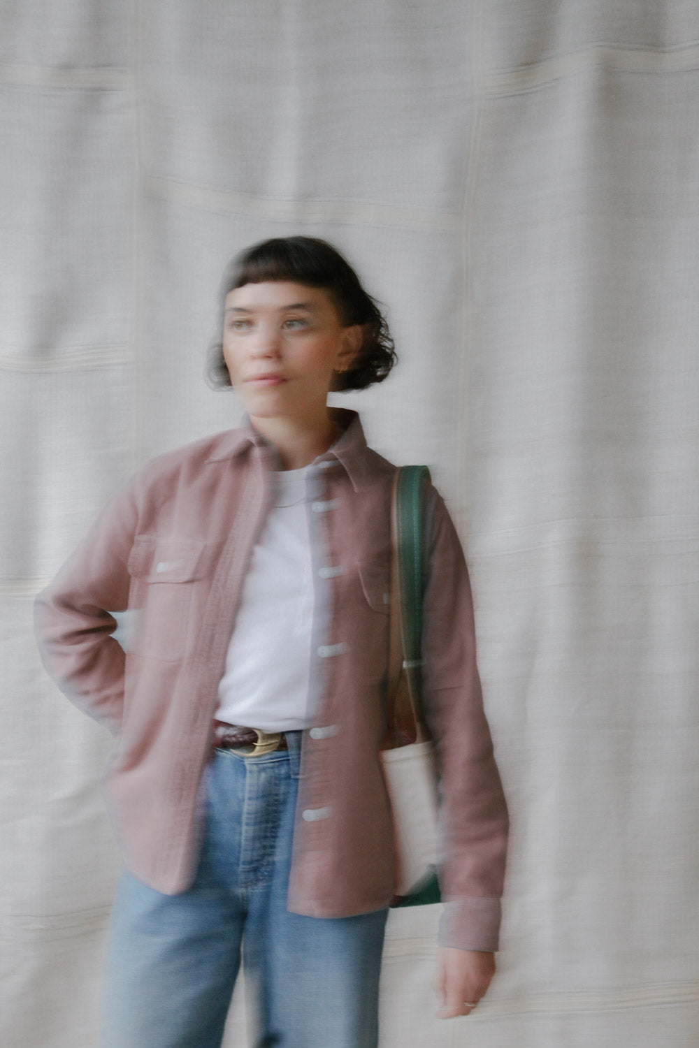 Gallery images of the Women’s French Corduroy Workshirt - Smokey Pink