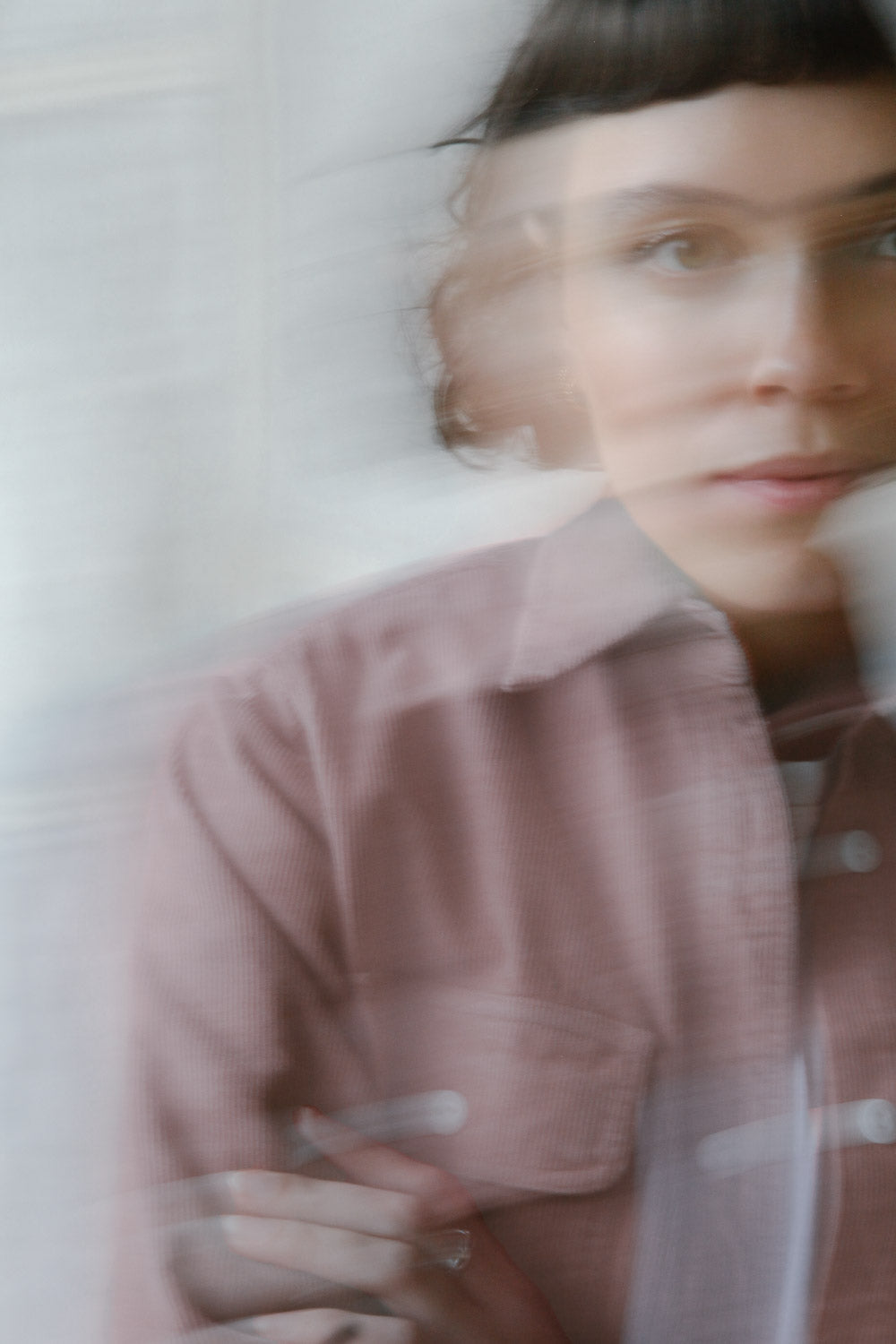 Gallery images of the Women’s French Corduroy Workshirt - Smokey Pink