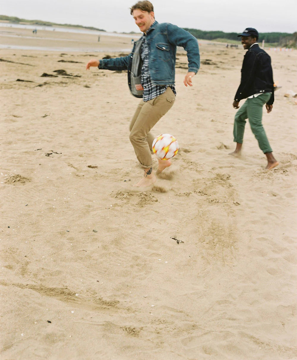 Gallery images of the MEN'S BATCH NO.9 - LIGHT VINTAGE WASH