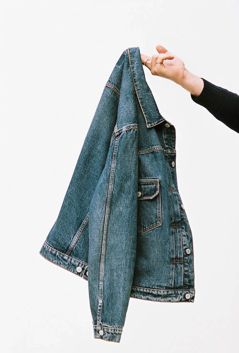 Gallery images of the MEN'S BATCH NO.9 - LIGHT VINTAGE WASH