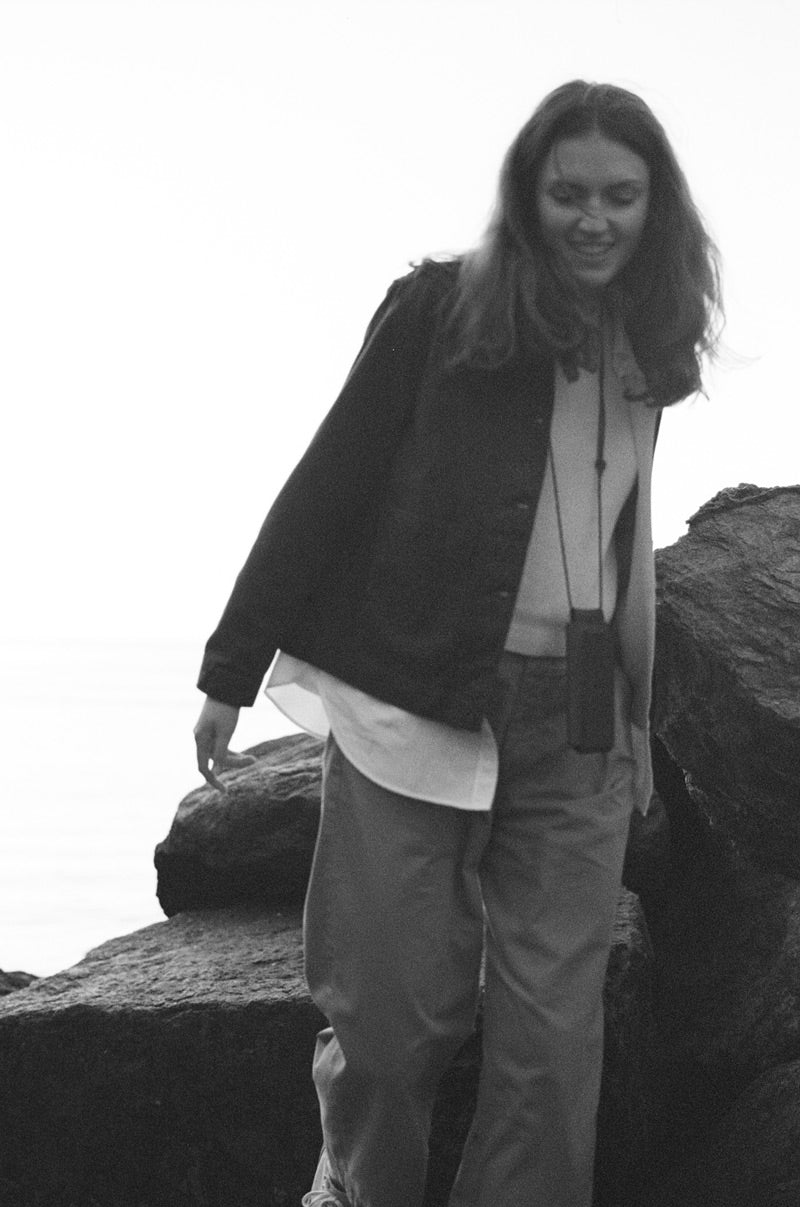 Gallery images of the WOMEN'S BATCH NO.14 - FRENCH NAVY