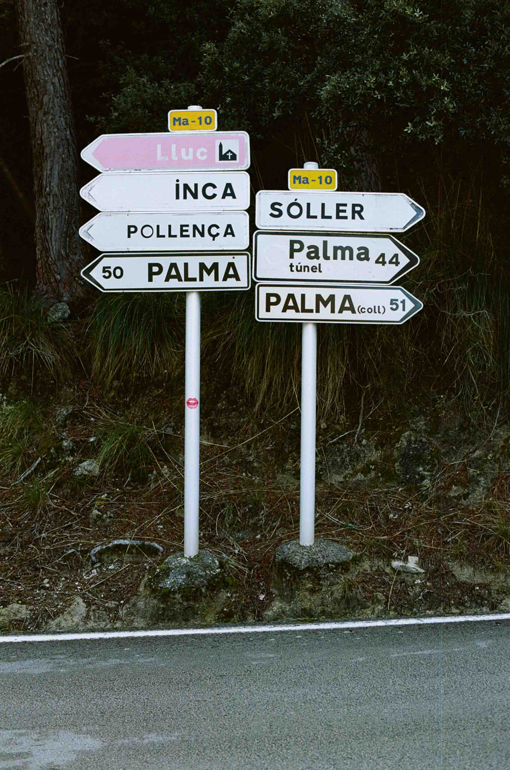 Gallery images of the BATCH NO.14 - BILL'S BLUE - MEN'S