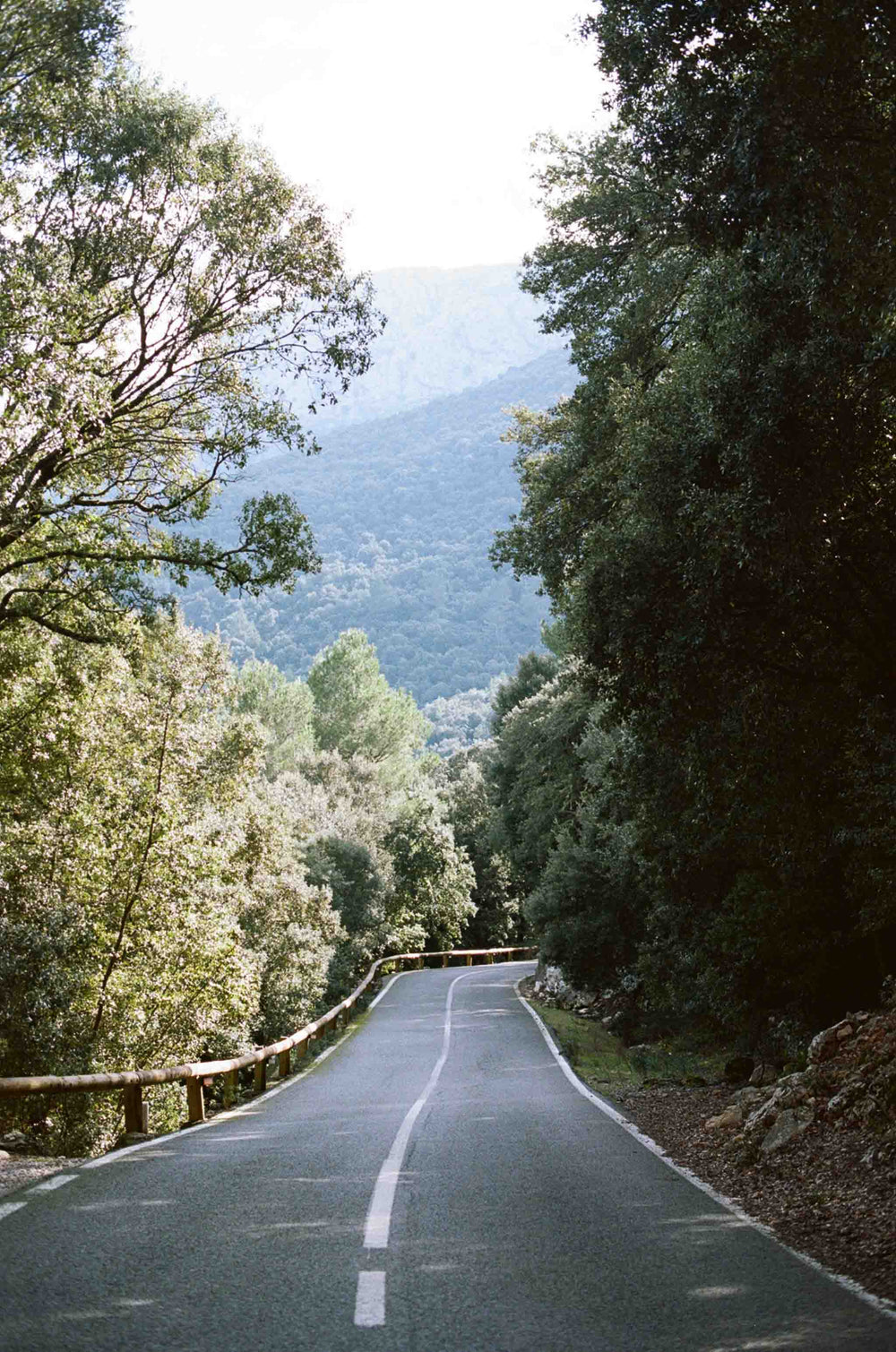 Gallery images of the BATCH NO.14 - BILL'S BLUE - MEN'S