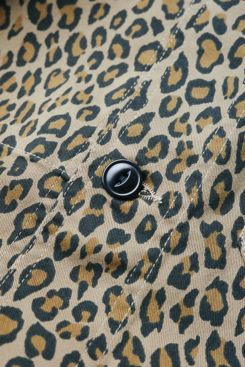 Gallery images of the Japanese Chino Leopard Print Chore Jacket