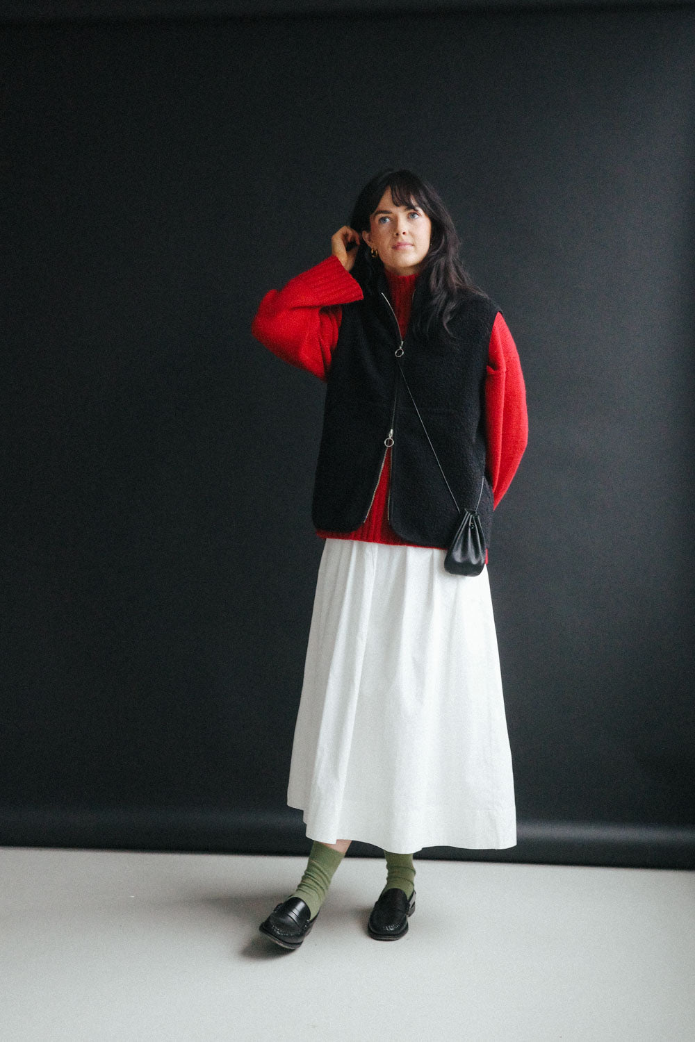 Gallery images of the THE CASENTINO BLANKET VEST - BLACK