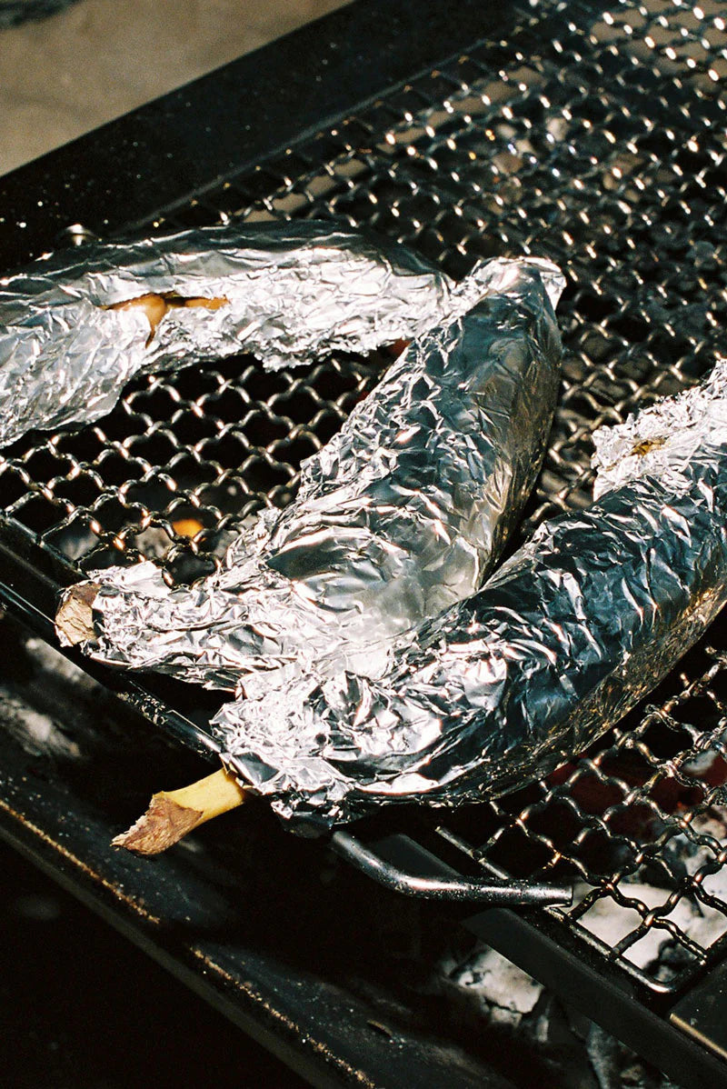 Gallery images of the BATCH NO.12 - LIGHT WASH - WOMEN'S