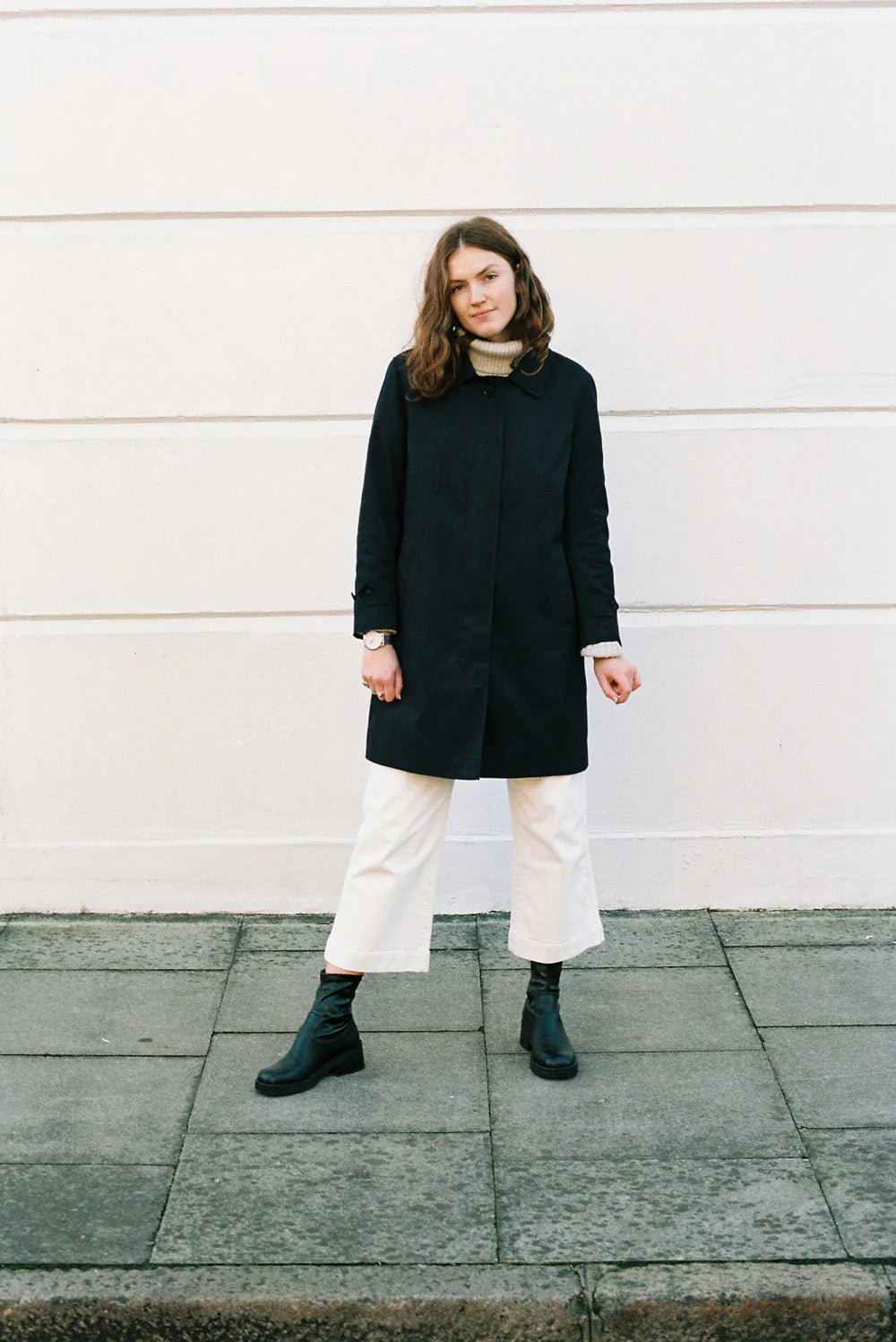 Gallery images of the WOMEN'S BATCH NO.10 - DARK NAVY