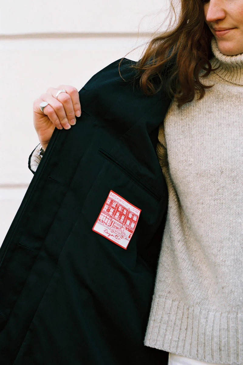 Gallery images of the WOMEN'S BATCH NO.10 - DARK NAVY