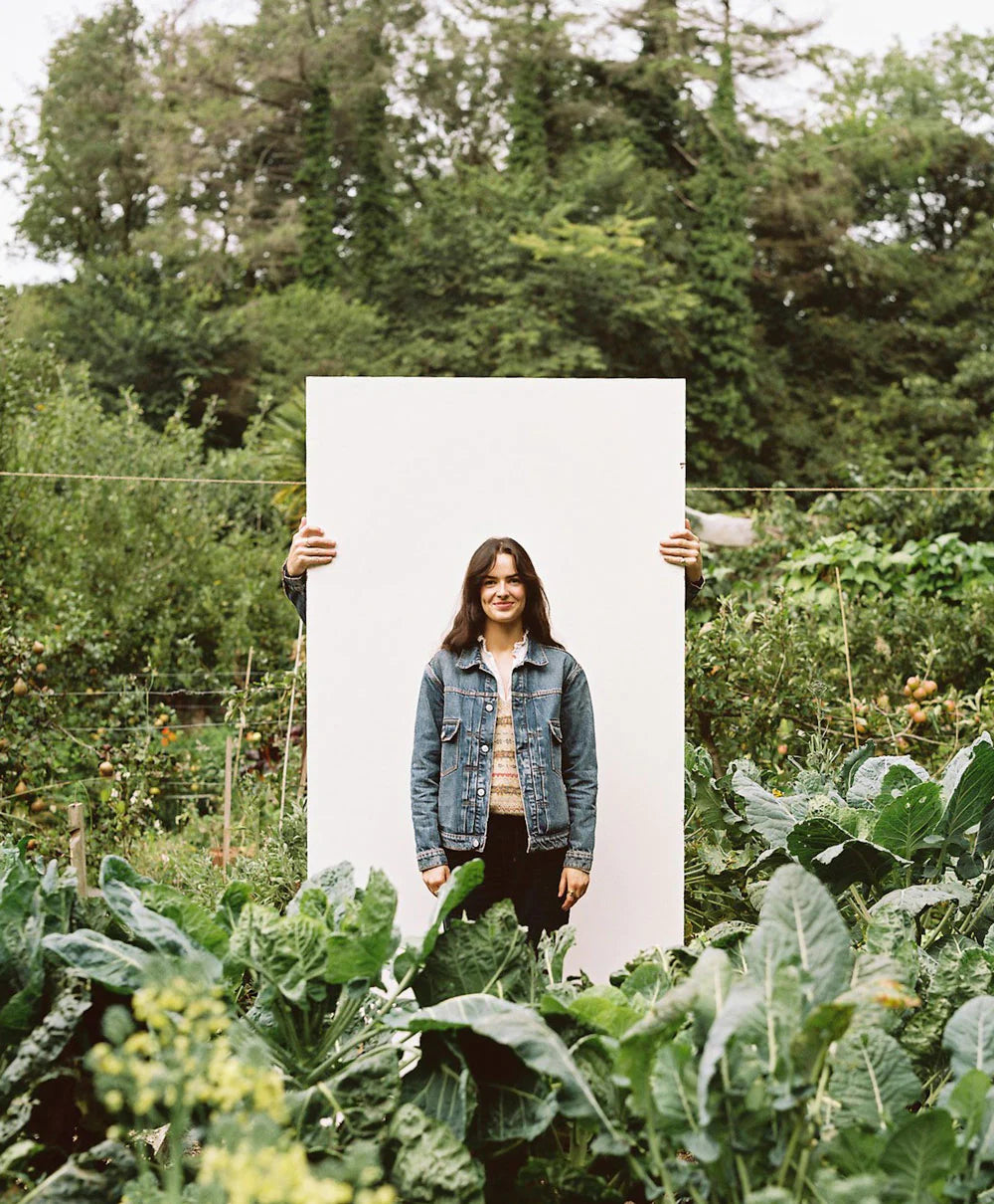 Gallery images of the WOMEN'S BATCH NO.9 - LIGHT VINTAGE WASH