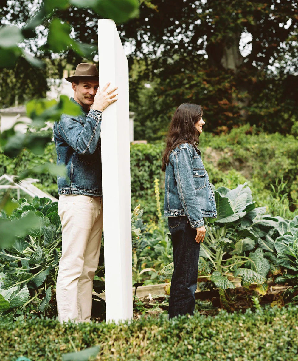 Gallery images of the WOMEN'S BATCH NO.9 - LIGHT VINTAGE WASH