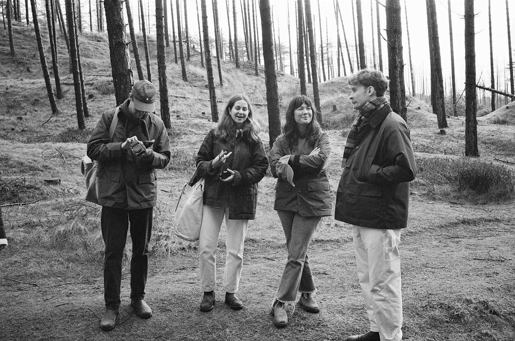 Gallery images of the BATCH NO.17 - MIDNIGHT BLUE - MEN'S