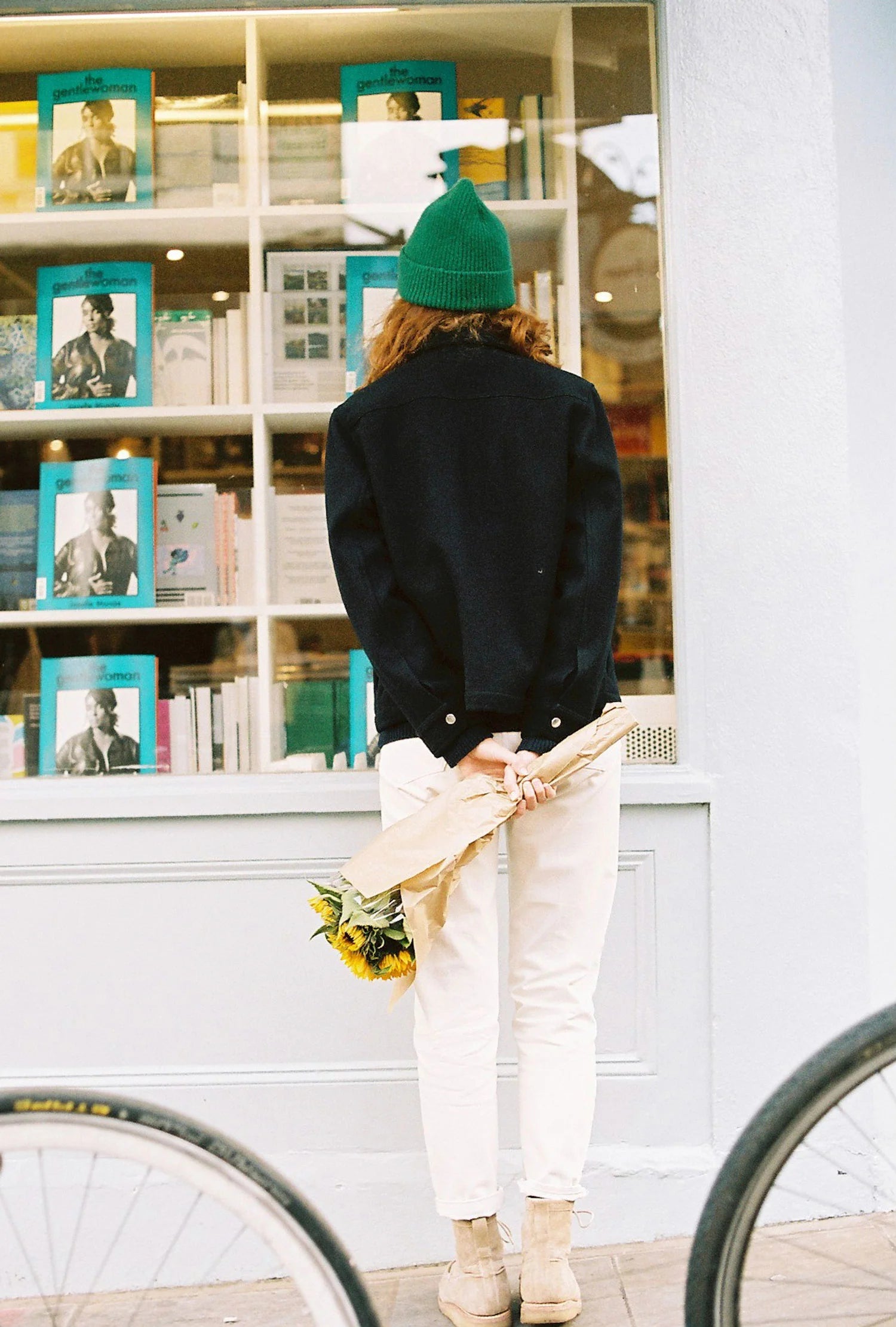 Gallery images of the WOMEN'S BATCH NO.5 - NAVY
