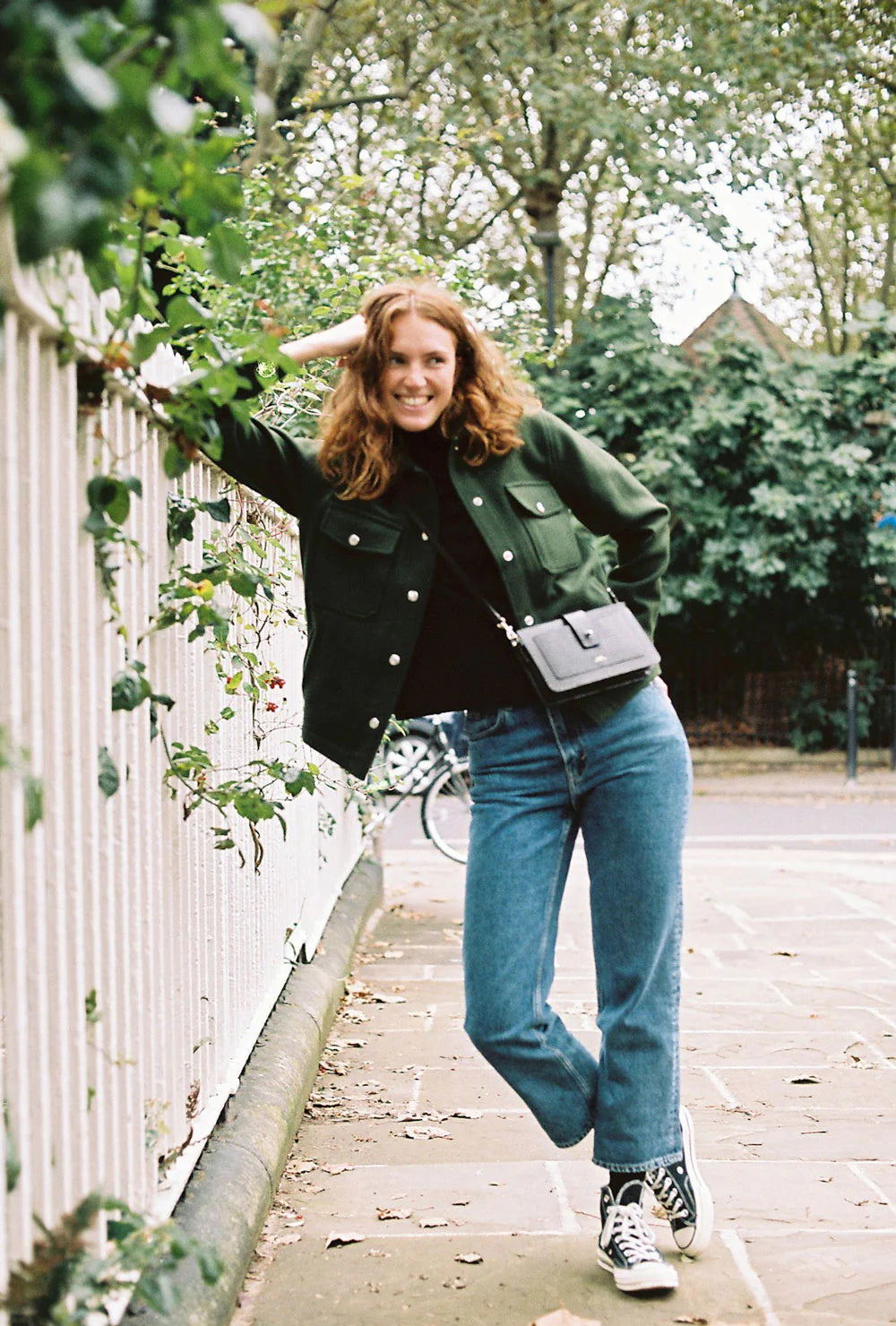 Gallery images of the WOMEN'S BATCH NO.5 - FOREST GREEN