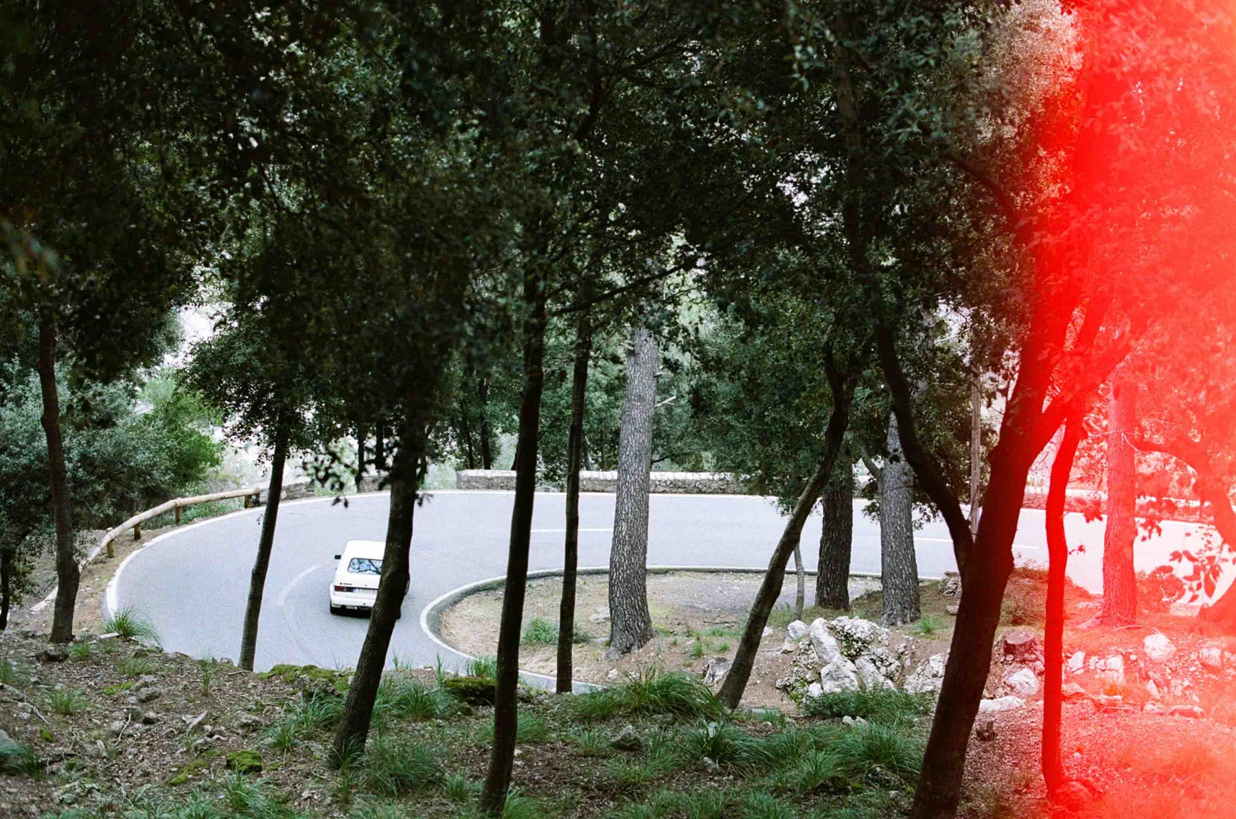 Gallery images of the BATCH NO.14 - BILL'S BLUE - MEN'S