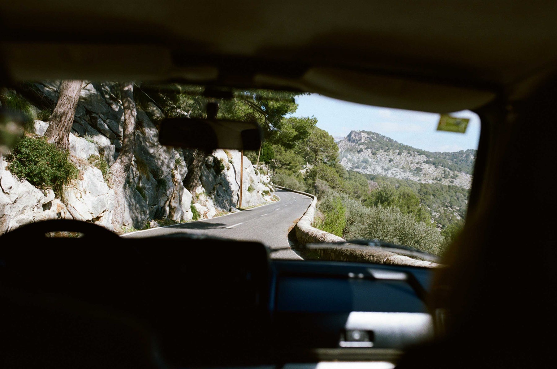 Gallery images of the BATCH NO.14 - BILL'S BLUE - MEN'S