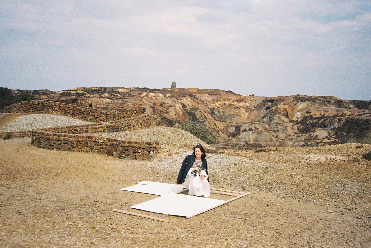 Gallery images of the WOMEN'S BATCH NO.12 - DARK WASH