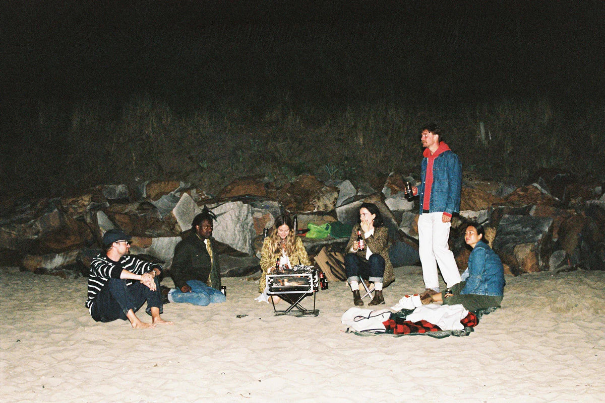 Gallery images of the BATCH NO.12 - LIGHT WASH - WOMEN'S