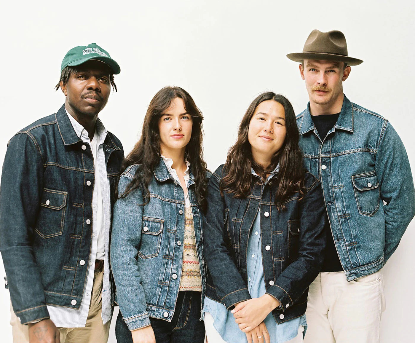 Gallery images of the WOMEN'S BATCH NO.9 - DARK RINSE WASH