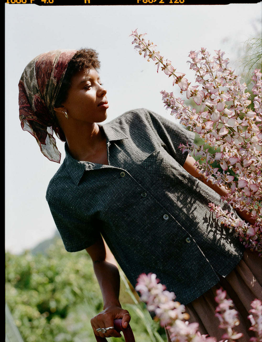 Gallery images of the Women’s Japanese Cotton Linen Shirt - Black