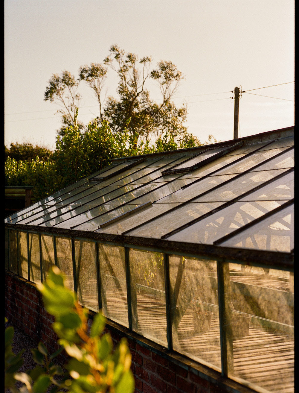 Gallery images of the MEN'S BATCH NO.22 - CHARCOAL