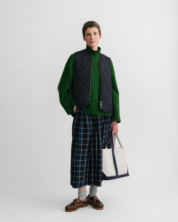 WOMEN'S DARK NAVY QUILTED VEST