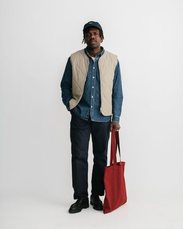 MEN'S CLASSIC BEIGE QUILTED VEST
