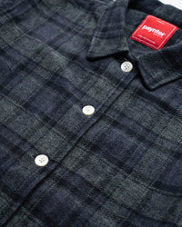 main WOMEN'S NAVY CHECK EASY SHIRT (Hip Pocket Sample)
