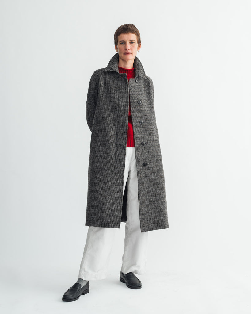 main WOMEN'S BATCH NO.25 - HARRIS TWEED MICRO CHECK