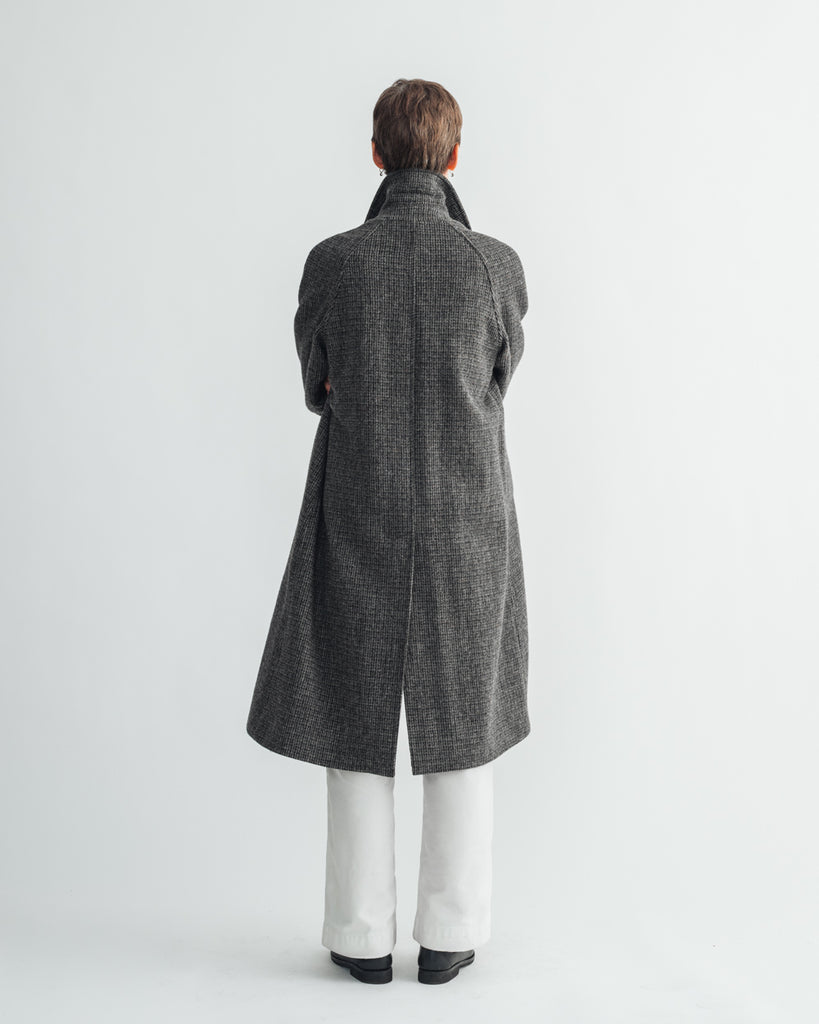 main WOMEN'S BATCH NO.25 - HARRIS TWEED MICRO CHECK