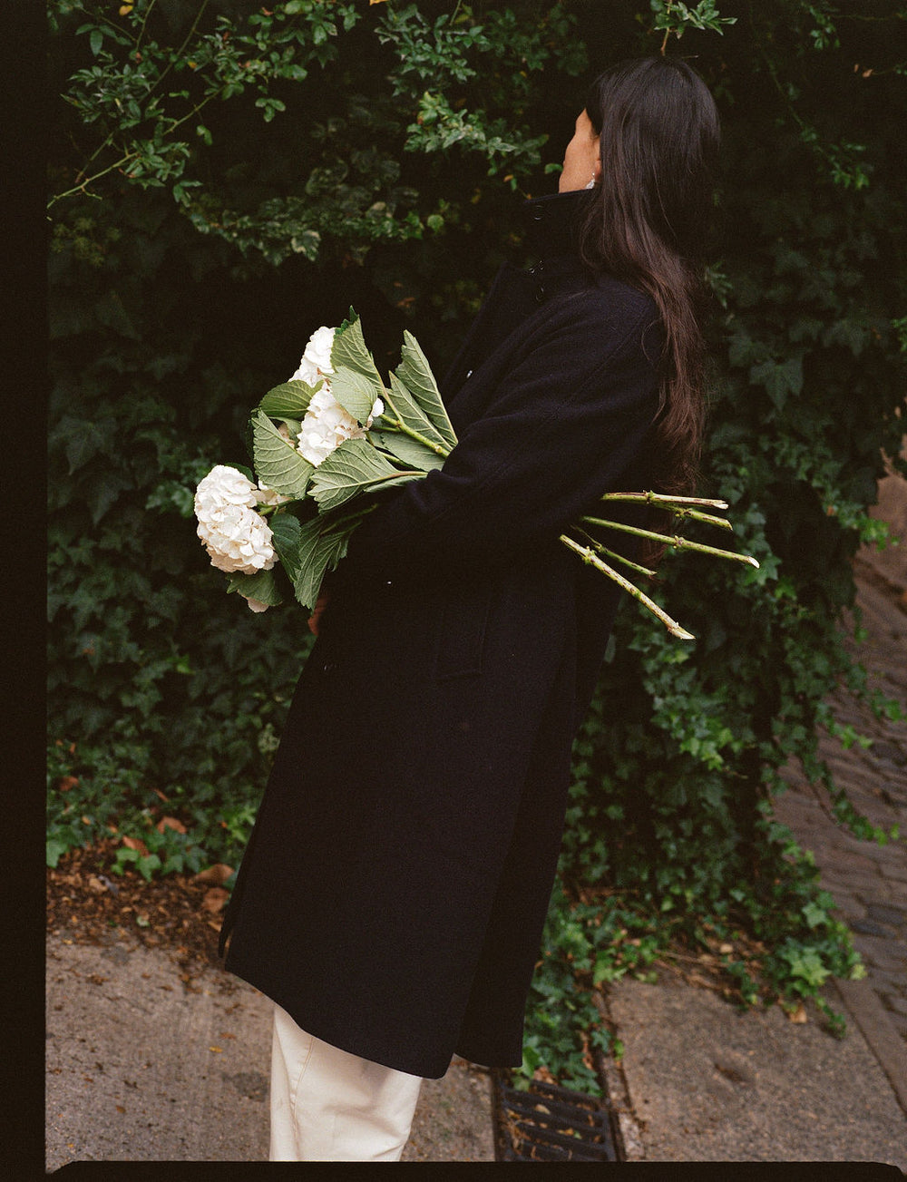 Gallery images of the WOMEN'S BATCH NO.25 - ITALIAN WOOL CASHMERE