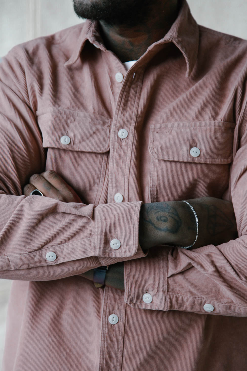 Gallery images of the Men’s French Corduroy Workshirt - Smokey Pink