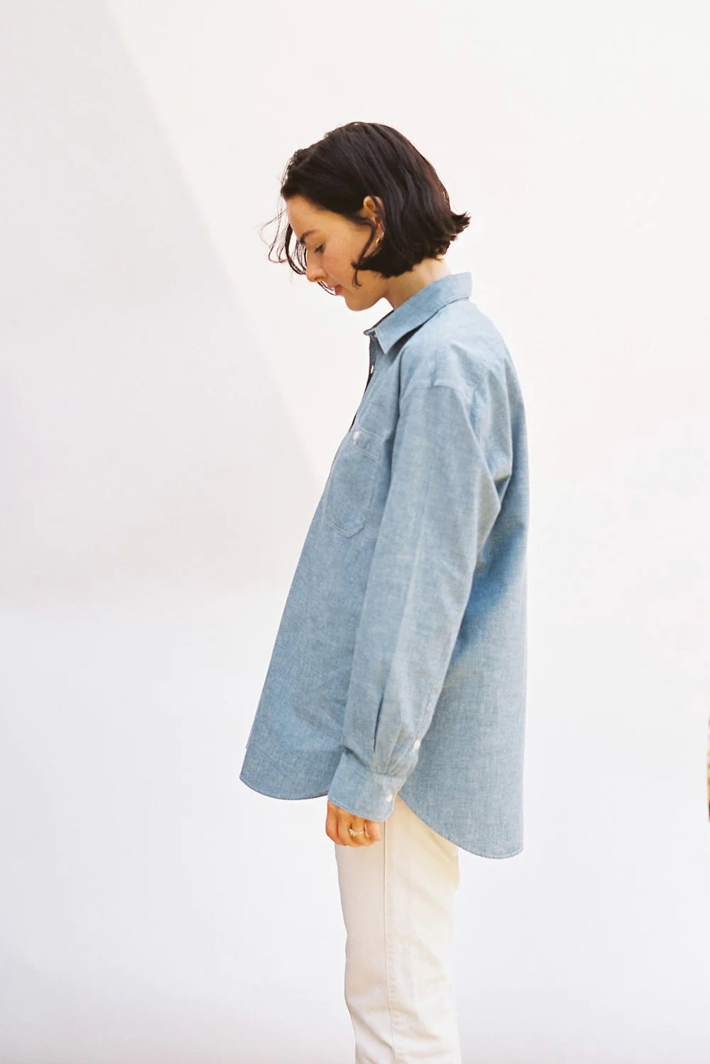 Gallery images of the Women's Chambray Workshirt