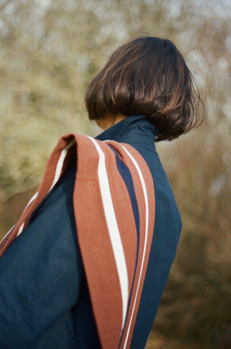 Gallery images of the WOMEN'S BATCH NO.23 - CLASSIC NAVY